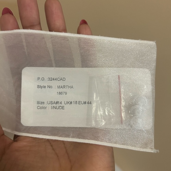 Enzoani Wedding Dress - Picture 5 of 6